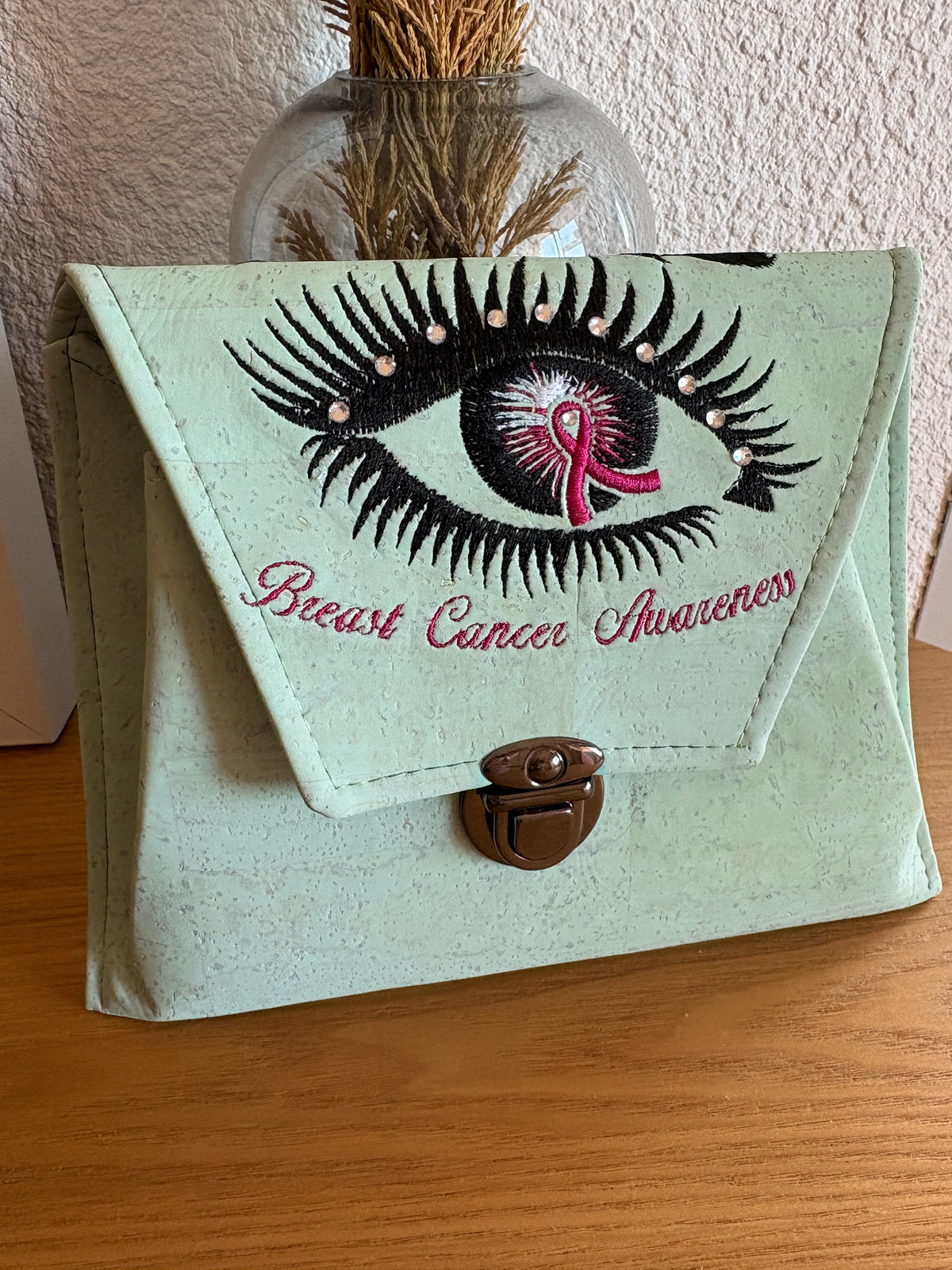 Pochette AELINA - Solidaire "Regard d'Espoir" – Collection Octobre Rose
